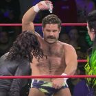 Joey Ryan dépose une septième poursuite, une nouvelle contre l'ancien lutteur de la ROH Pelle Primeau 
