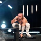 La WWE annonce officiellement la signature de Ben Carter, Seth Rollins réagit 