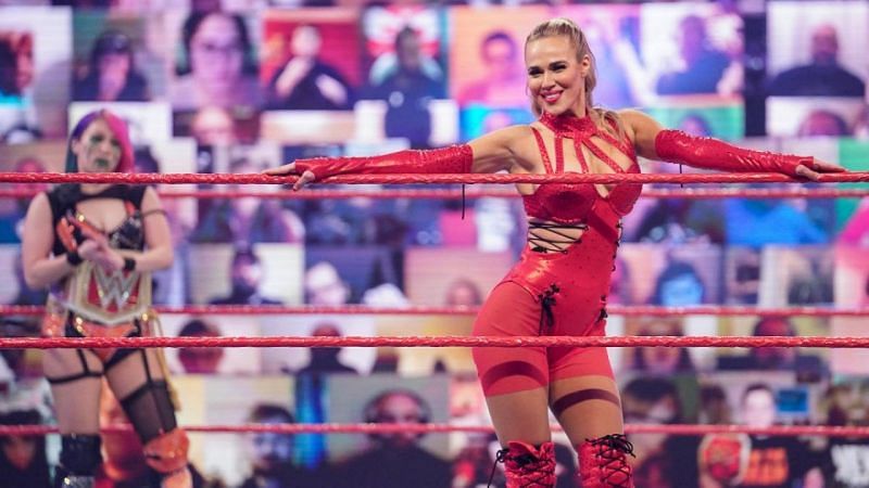 Comment Charlotte Flair WWE TLC 2020 retour a détruit Lana 2
