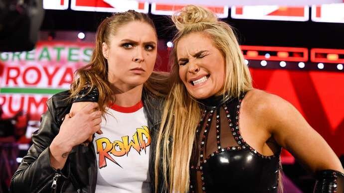 Natalya et Rousey sont des amis loin de la WWE