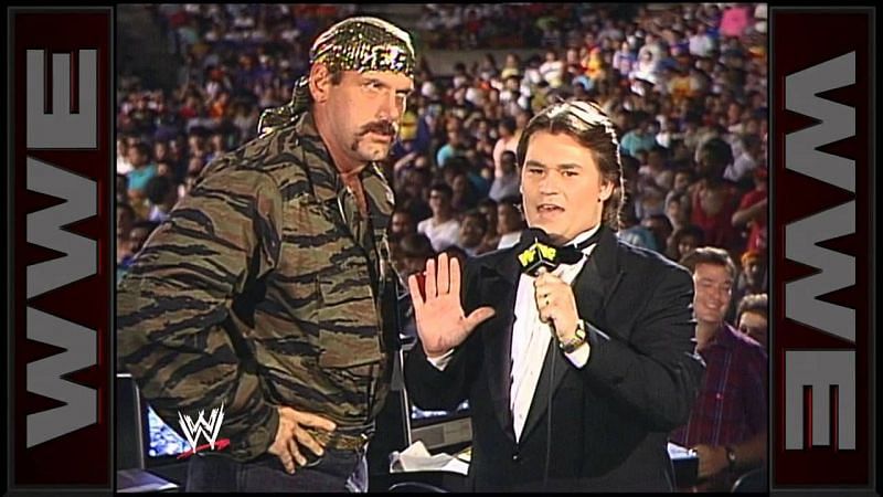 Tony Schiavone et Jesse Ventura.