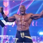 Le monde de la lutte réagit à la victoire de Bobby Lashley au championnat de la WWE 