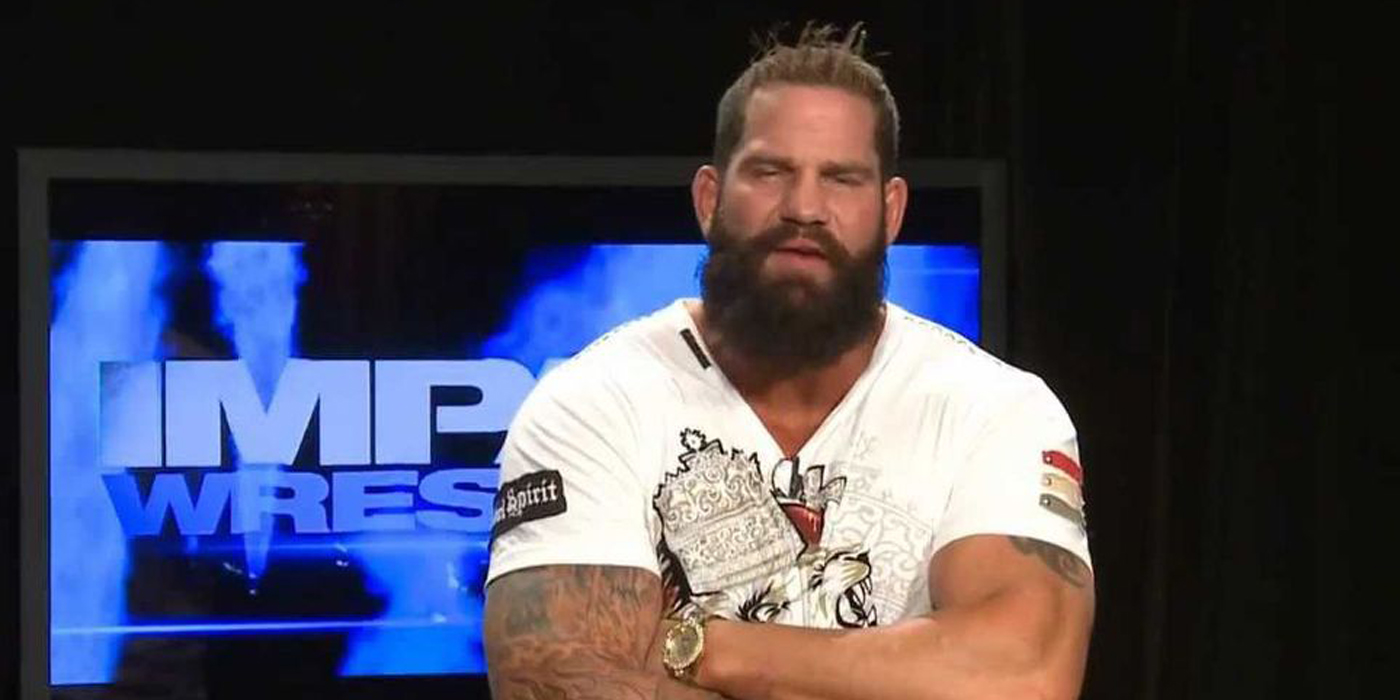 Matt Morgan dans les coulisses de la TNA.