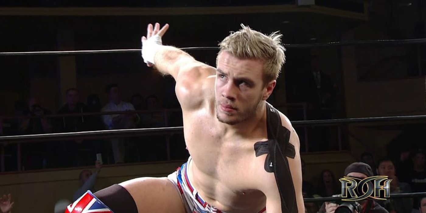 Will Ospreay posant sur le ring.