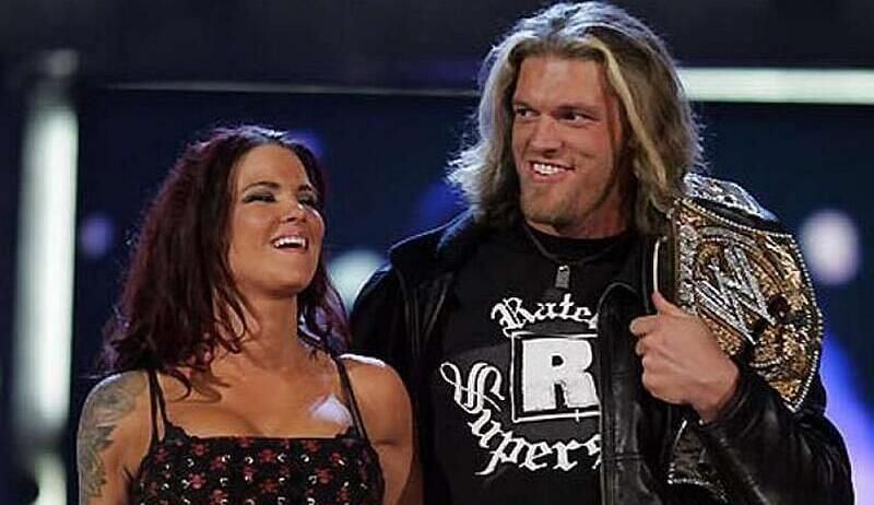 Lita avec Edge en tant que championne de la WWE