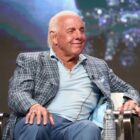 Que s'est-il passé lors du « tour d'avion de l'enfer » de Ric Flair à la WWE ? 