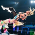  Mayu Iwatani remporte le titre mondial SWA ;  Les nouveaux champions de la déesse de la célébrité couronnés 