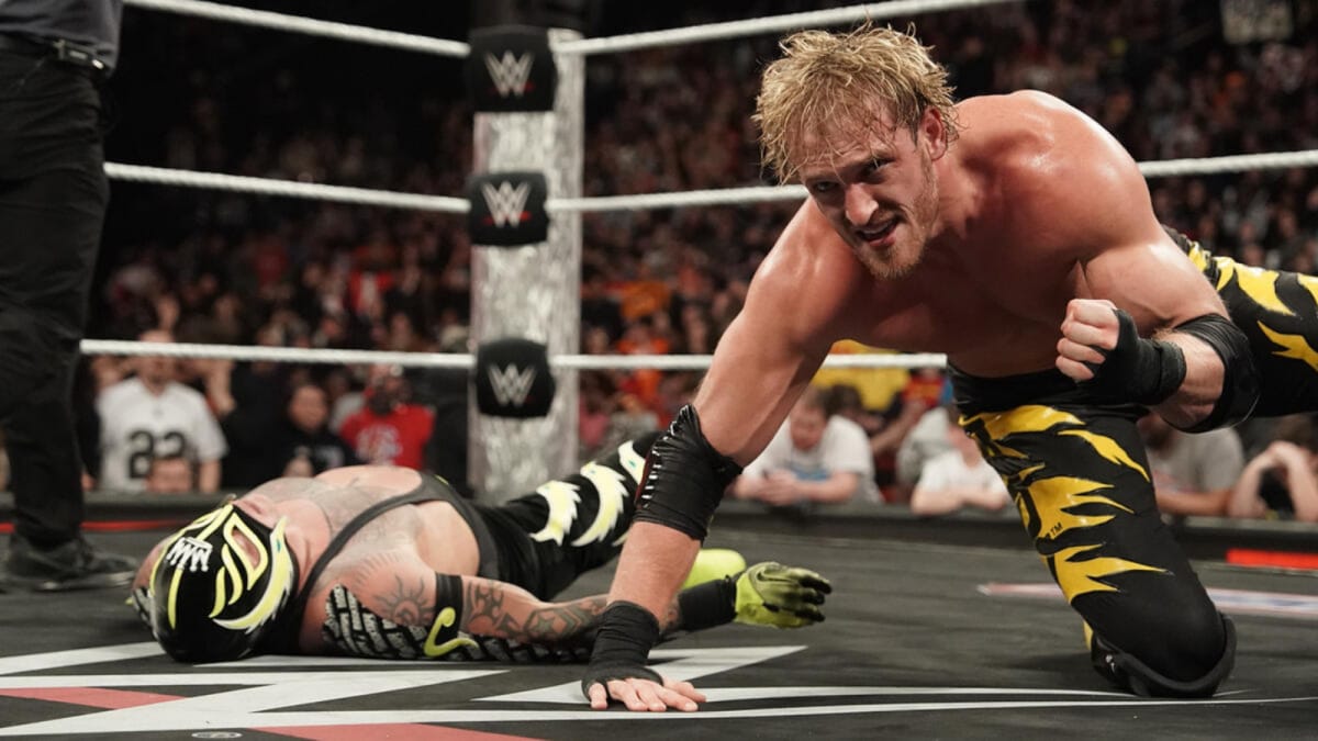 Logan Paul beat Rey Mysterio on RAW (WWE)