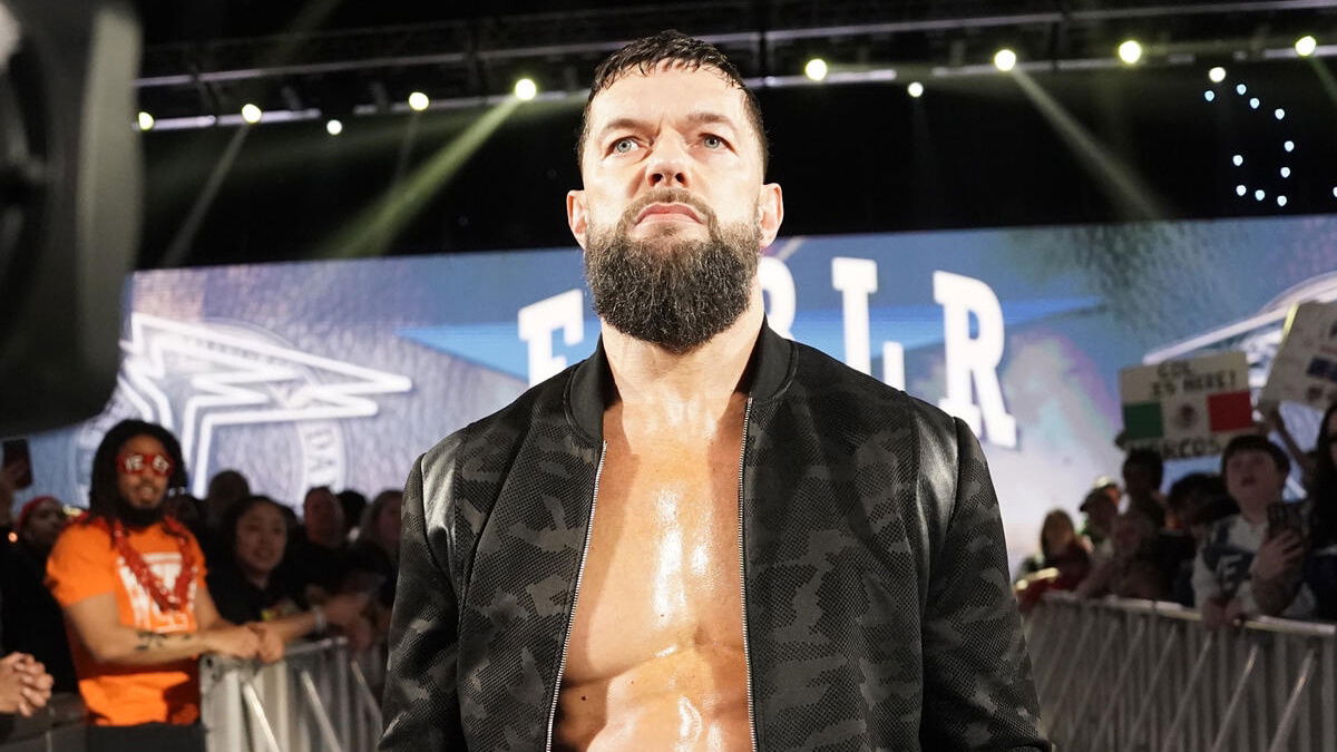 Backstage Reaction To Finn Balor Late Kickout During WWE Raw Main Event Revealed