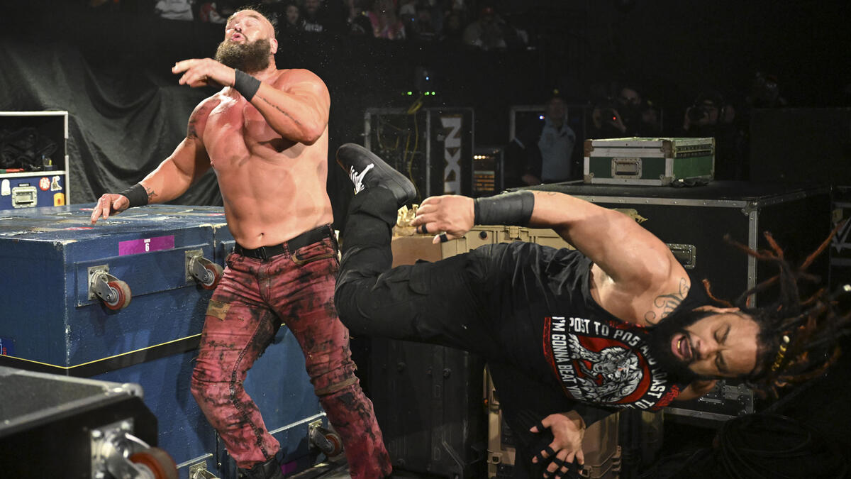 WWE SmackDown Result: Braun Strowman sent Jacob Fatu through the table after his match with Solo Sikoa ended in Disqualification