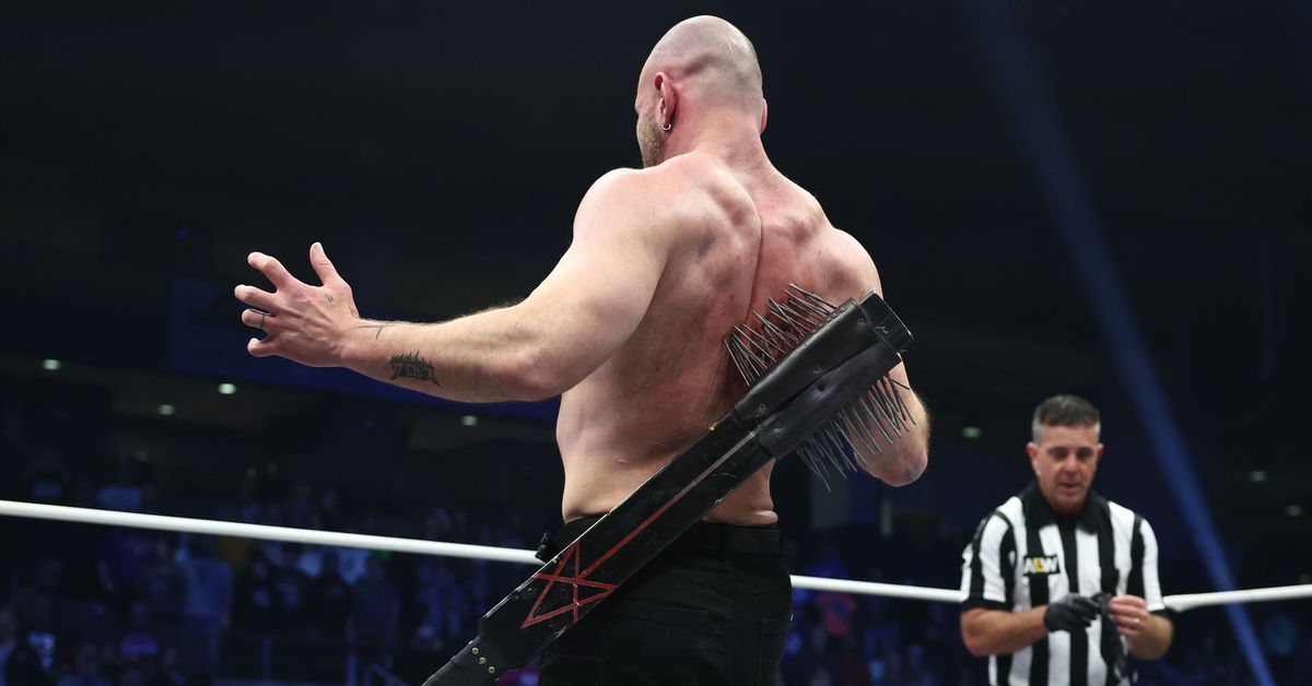 Cope responds to criticism of spiked bat spot in his match with Mox