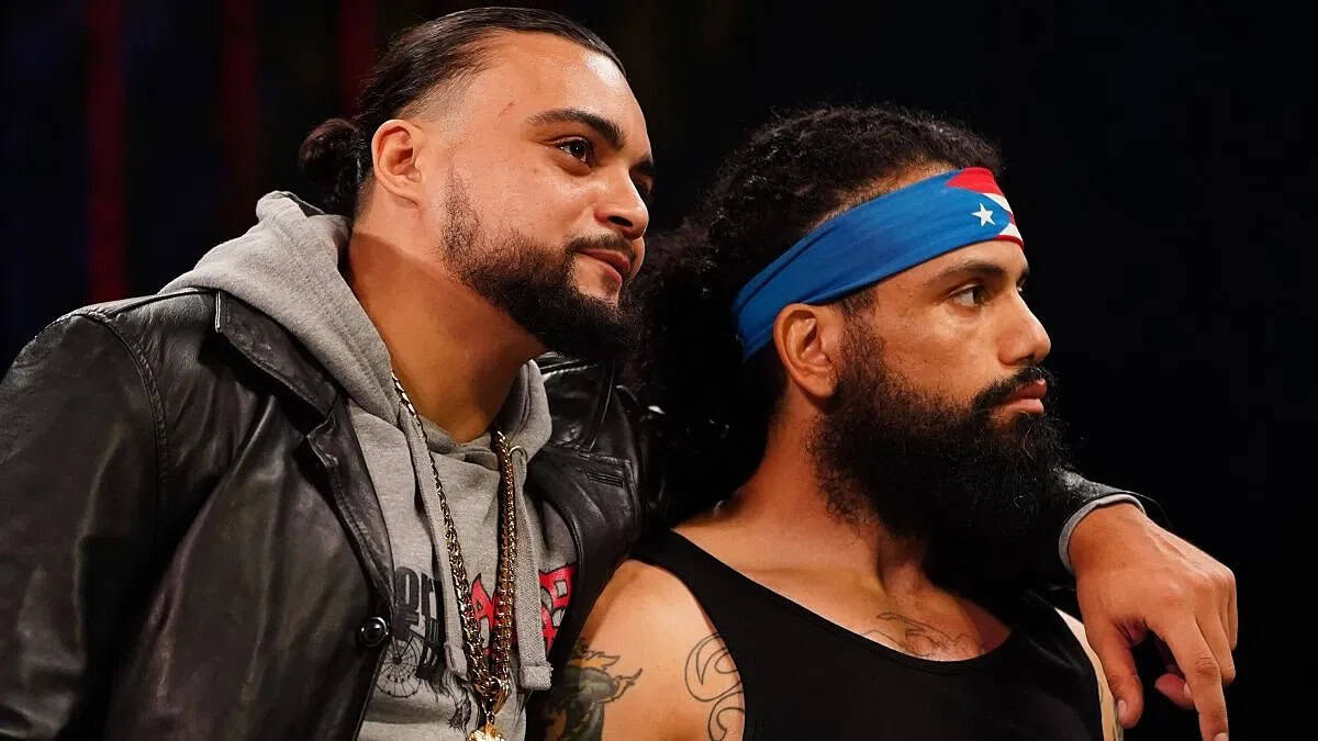 Mike Santana Explains Why His Tag Team With Ortiz Had To End