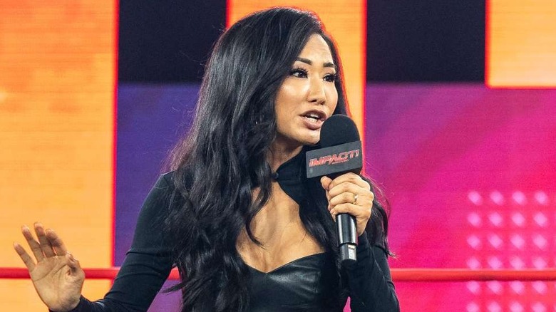 gail kim clarifies conversations with aew