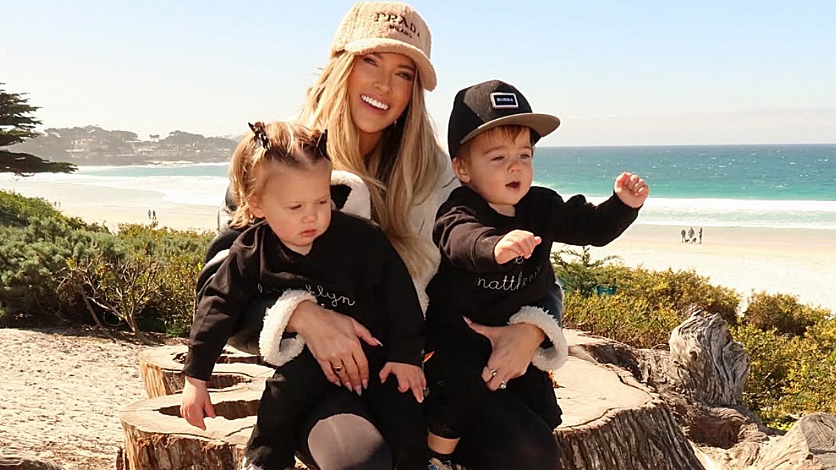 Kelly Kelly Puts Family Over WWE Return As Mom of Twins