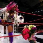 Mina Shirakawa Receives Her Literal Flowers, Lady Frost Returns