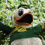 Former Oregon Ducks Star Wins First WWE Main Card Championship in Major Way